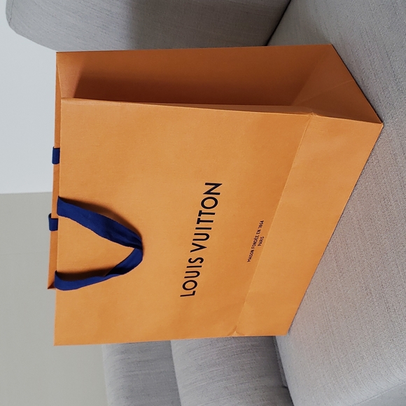 Louis vuitton Large paper shopping bag - Picture 3 of 6
